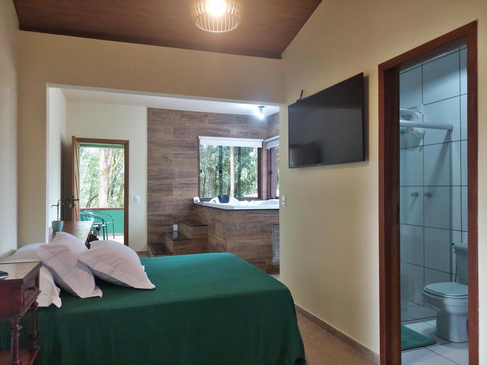 Pousada Aquarela - Macacos Hotel Macacos  Bilik gambar