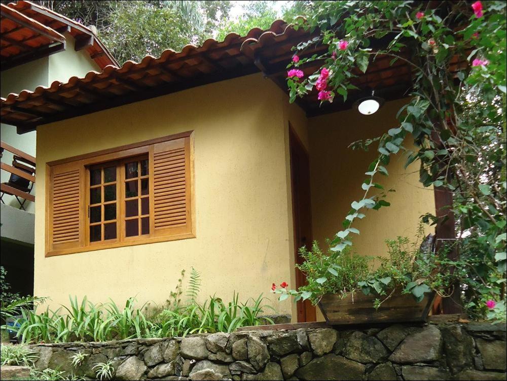Pousada Aquarela - Macacos Hotel Macacos  Luaran gambar